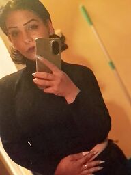 Vanesa, Komarno, 23 years