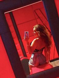 Evelyn Salt, Bratislava - Ružinov, 40 rokov