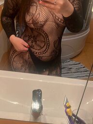 Leyla (24), Martin, ID:32079