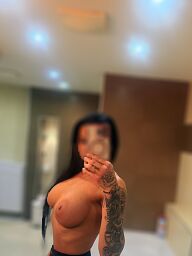 Liuška, Bratislava - Nové Mesto, 30 rokov