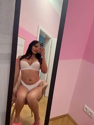 Juliana, Bratislava - Nové Mesto, 24 rokov