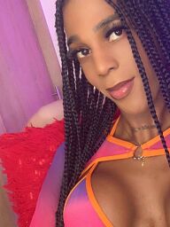 Valery, Bratislava - Staré Mesto, 19 rokov