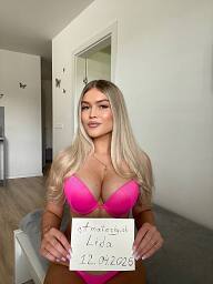 Lida, Bratislava - Karlova Ves, 24 rokov