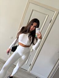 Milana, Bratislava - Nové Mesto, 23 rokov