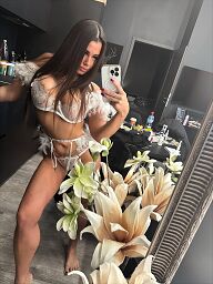 Milana, Bratislava - Nové Mesto, 23 rokov