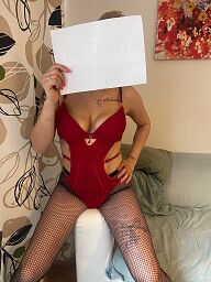 Vlhká Kate, Bratislava - Staré Mesto, 25 rokov