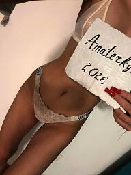 Felicia, Bratislava - Nové Mesto, 24 rokov