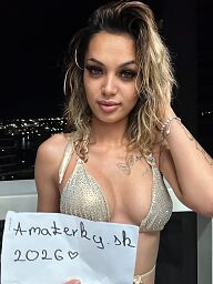 Blondie Anna, Bratislava - Staré Mesto, 18 rokov