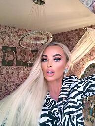 Jully, Malacky, 40 rokov