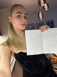 Asiya Pervers, Bratislava - Ružinov, 27 rokov