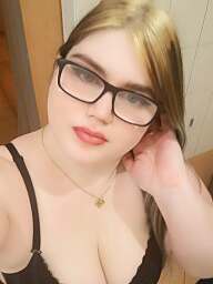 Vaness (27), Martin, ID:32036