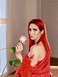 Ella, Bratislava - Karlova Ves, 24 rokov