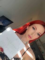 Ella, Bratislava - Karlova Ves, 24 rokov