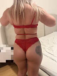 Linda, Bratislava - Ruzinov, 35 years