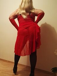 Prsnata Lenka, Bratislava - Ružinov, 43 rokov