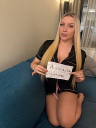 Mama Dobermana, Bratislava - Ružinov, 24 rokov