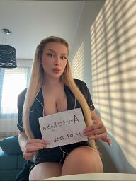 Mama Dobermana, Bratislava - Ružinov, 24 rokov