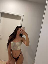 Sandra, Bratislava - Ružinov, 22 rokov