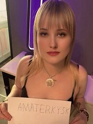 Lola Perverz, Prešov, 23 rokov