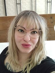 Dona X, Samorin, 28 years