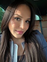 Alexa Bastidas, Česká republika, 27 rokov