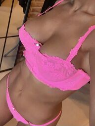Vanness Escort, Bratislava - Staré Mesto, 25 rokov
