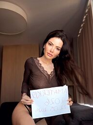 Karolina, Bratislava - Nové Mesto, 26 rokov