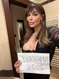 Gabriela, Bratislava - Staré Mesto, 32 rokov