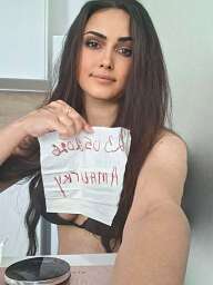 Olivia, Bratislava - Ružinov, 24 rokov