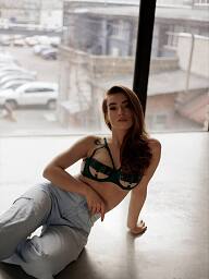 Kristi, Bratislava - Ružinov, 19 rokov