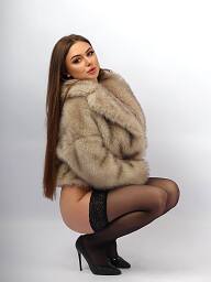 Mary, Trencin, 21 years