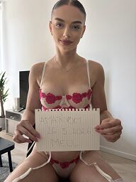 Mell Bodytobody (19), Bratislava - Staré Mesto, ID:33096
