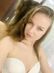 Eliza, Bratislava - Staré Mesto, 29 rokov