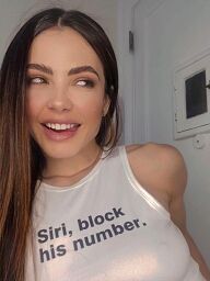 Karolina, Bratislava - Nové Mesto, 26 rokov