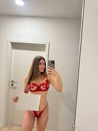 Erika, Bratislava - Ružinov, 23 rokov
