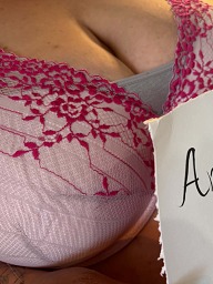 Emilia, Dunajska Streda, 32 years