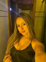 Angela, Bratislava - Staré Mesto, 22 rokov