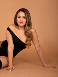 Angela, Bratislava - Staré Mesto, 22 rokov