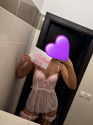 Katie, Bratislava - Karlova Ves, 26 rokov