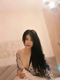 Lili (26), Martin, ID:33352