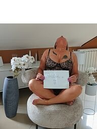 Nelka, Dubnica nad Váhom, 42 rokov