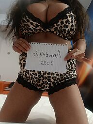 Naty Anál, Bratislava - Ružinov, 26 rokov