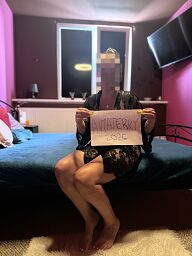 Kika, Nitra, 33 years