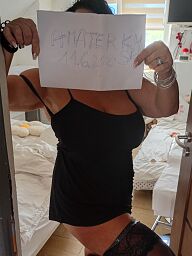 Nadržaná Nadine, Bratislava - ostatné, 45 rokov