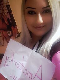 Viky, Bratislava - Vrakuňa, 28 rokov