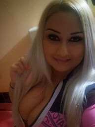 Viky, Bratislava - Vrakuňa, 28 rokov