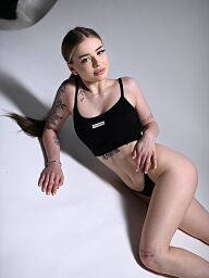 Dana (19), Bratislava - Ruzinov, ID:33399