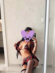 GFE Lucie (27), Martin, ID:33443