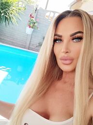 Jully, Malacky, 40 rokov