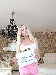 Jully, Malacky, 40 rokov